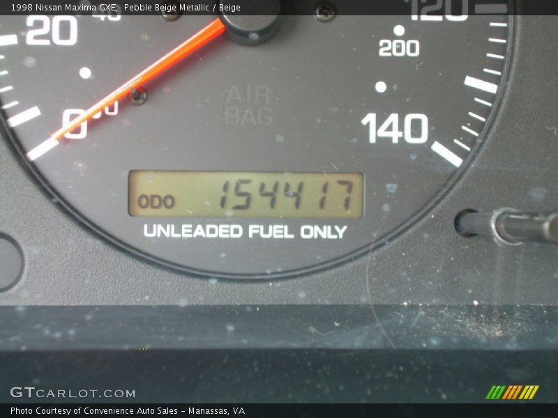 Pebble Beige Metallic / Beige 1998 Nissan Maxima GXE