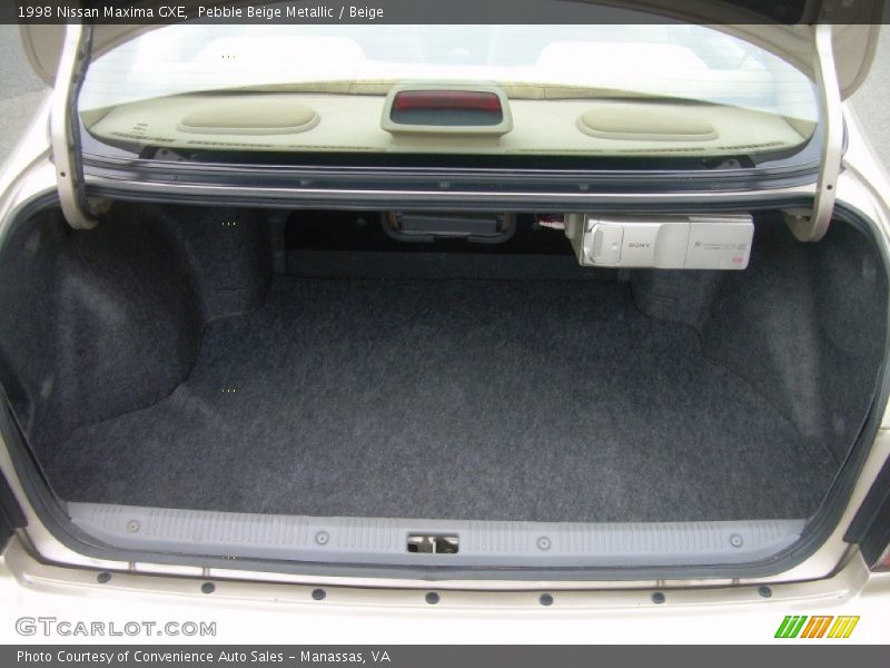  1998 Maxima GXE Trunk