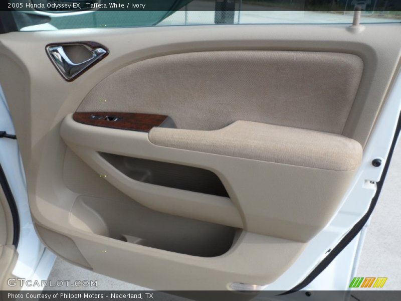 Taffeta White / Ivory 2005 Honda Odyssey EX