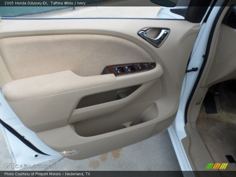 Taffeta White / Ivory 2005 Honda Odyssey EX
