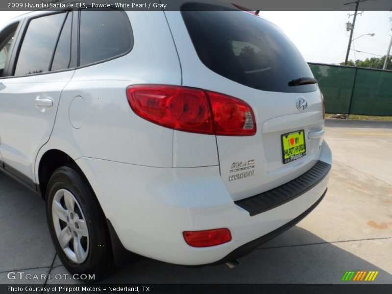 Powder White Pearl / Gray 2009 Hyundai Santa Fe GLS