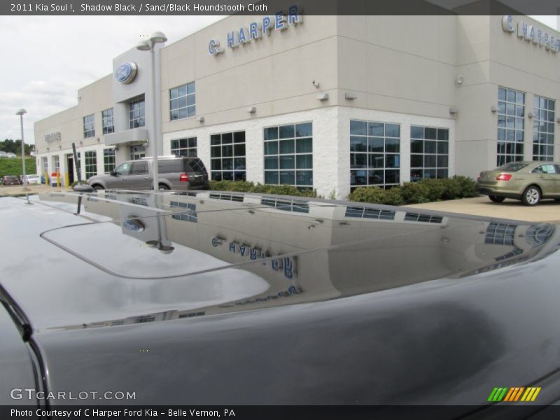 Shadow Black / Sand/Black Houndstooth Cloth 2011 Kia Soul !