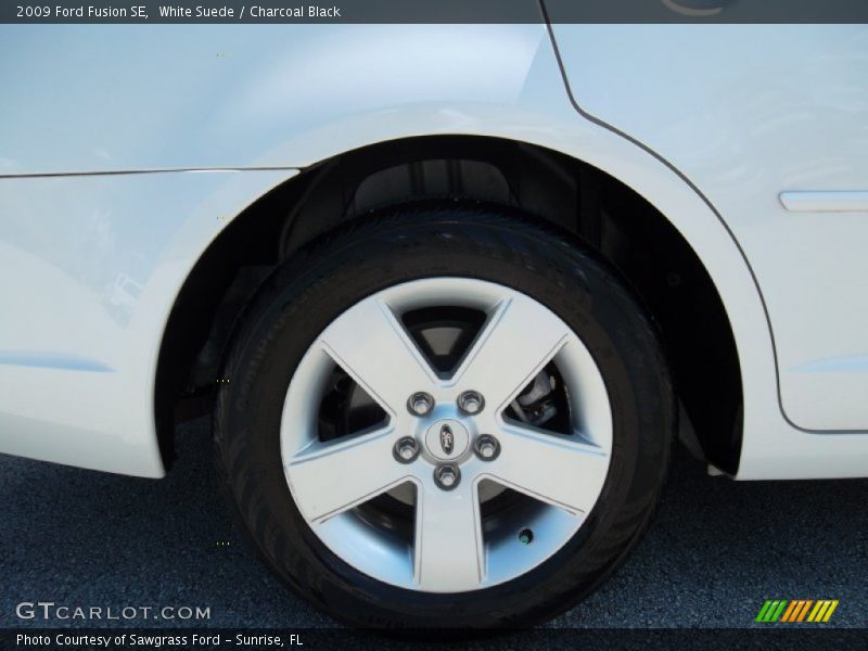 White Suede / Charcoal Black 2009 Ford Fusion SE
