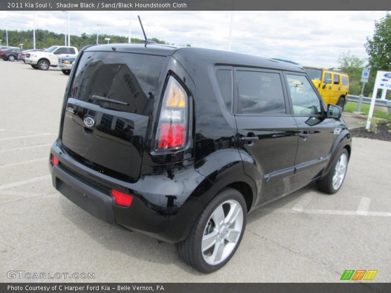 Shadow Black / Sand/Black Houndstooth Cloth 2011 Kia Soul !