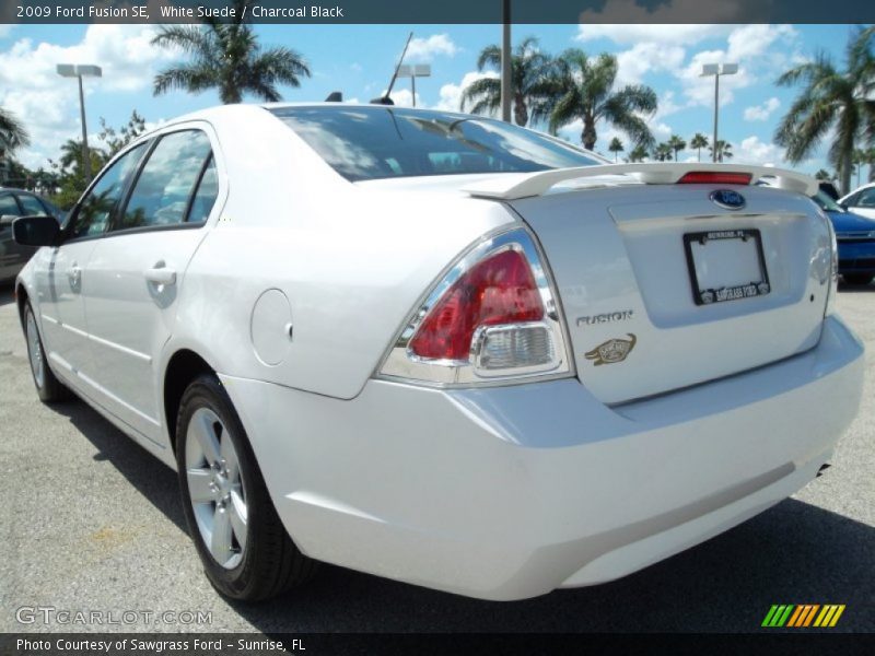 White Suede / Charcoal Black 2009 Ford Fusion SE