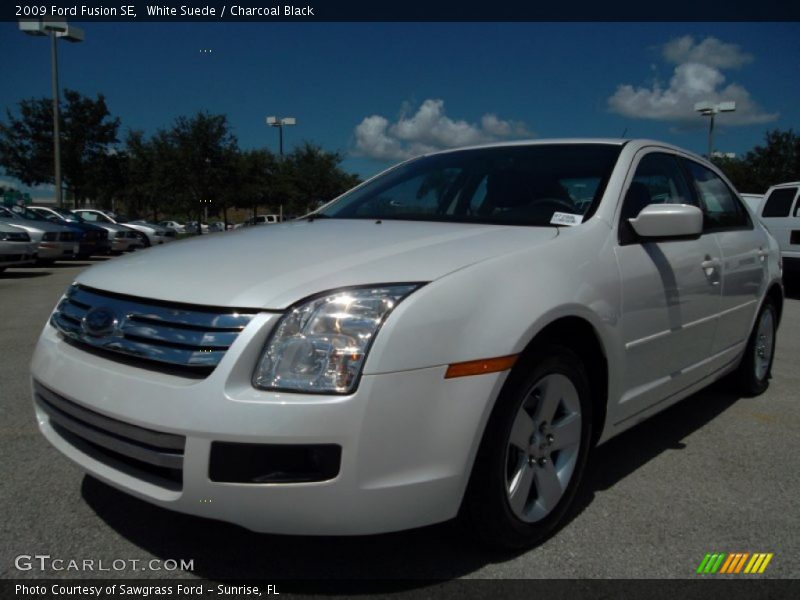 White Suede / Charcoal Black 2009 Ford Fusion SE