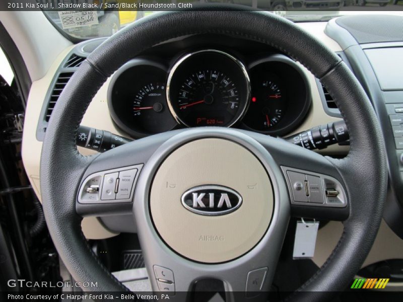 Shadow Black / Sand/Black Houndstooth Cloth 2011 Kia Soul !