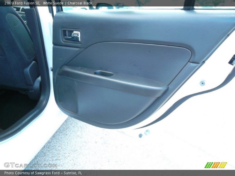 White Suede / Charcoal Black 2009 Ford Fusion SE