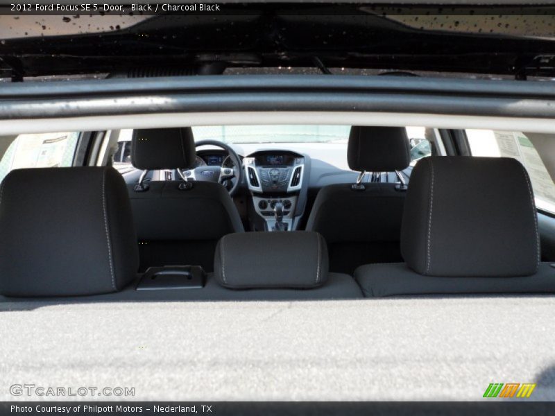 Black / Charcoal Black 2012 Ford Focus SE 5-Door