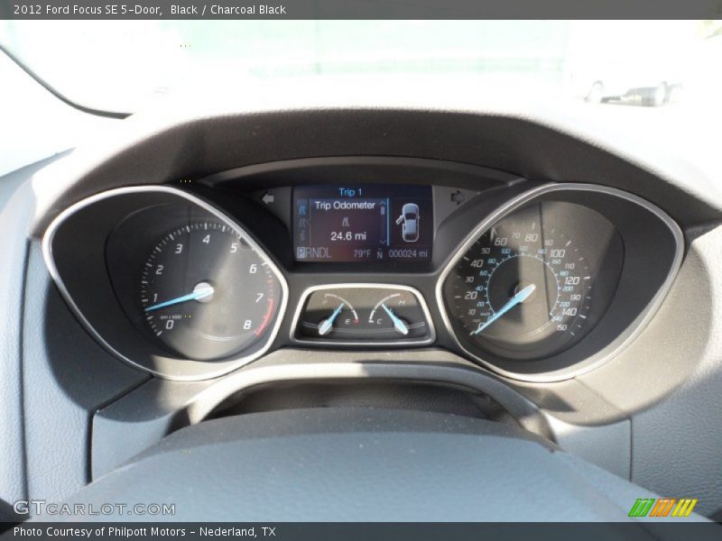 Black / Charcoal Black 2012 Ford Focus SE 5-Door