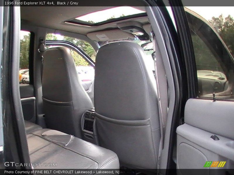 Black / Grey 1996 Ford Explorer XLT 4x4