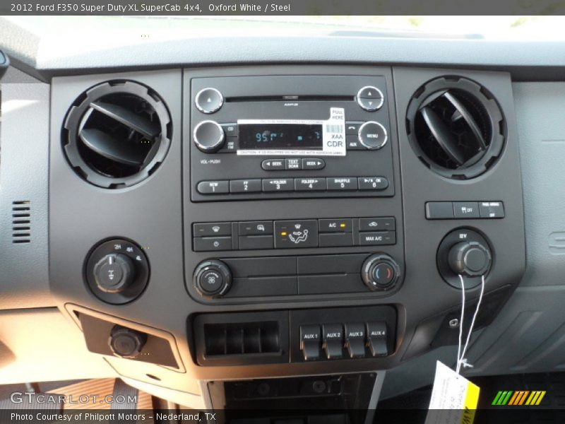 Controls of 2012 F350 Super Duty XL SuperCab 4x4