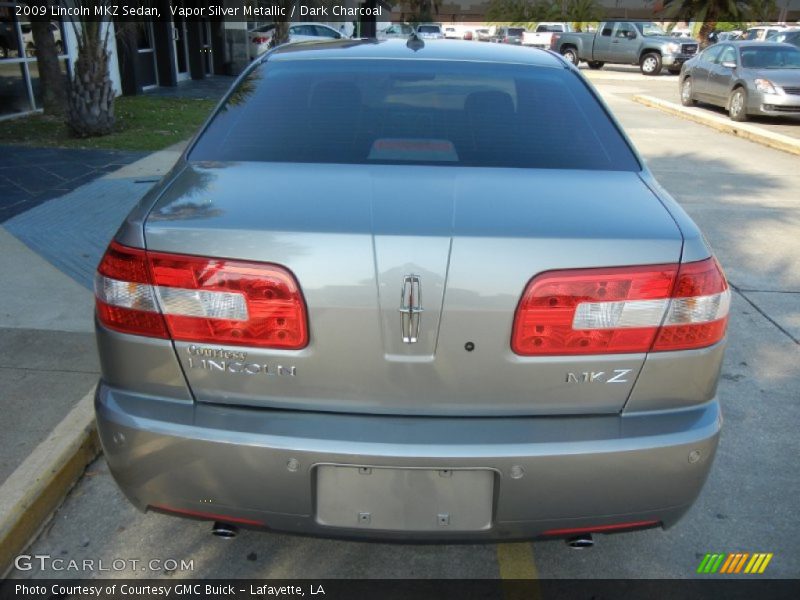 Vapor Silver Metallic / Dark Charcoal 2009 Lincoln MKZ Sedan