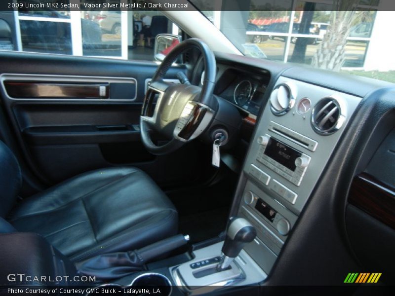 Vapor Silver Metallic / Dark Charcoal 2009 Lincoln MKZ Sedan