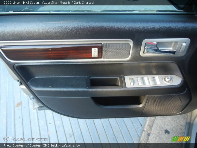 Vapor Silver Metallic / Dark Charcoal 2009 Lincoln MKZ Sedan