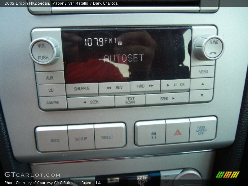 Vapor Silver Metallic / Dark Charcoal 2009 Lincoln MKZ Sedan