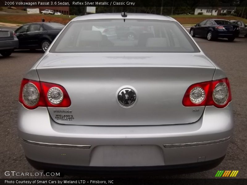 Reflex Silver Metallic / Classic Grey 2006 Volkswagen Passat 3.6 Sedan