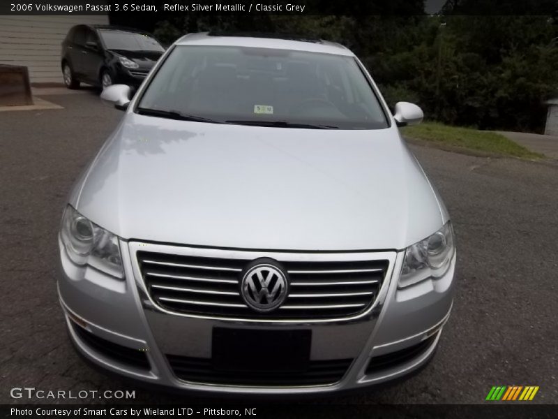 Reflex Silver Metallic / Classic Grey 2006 Volkswagen Passat 3.6 Sedan