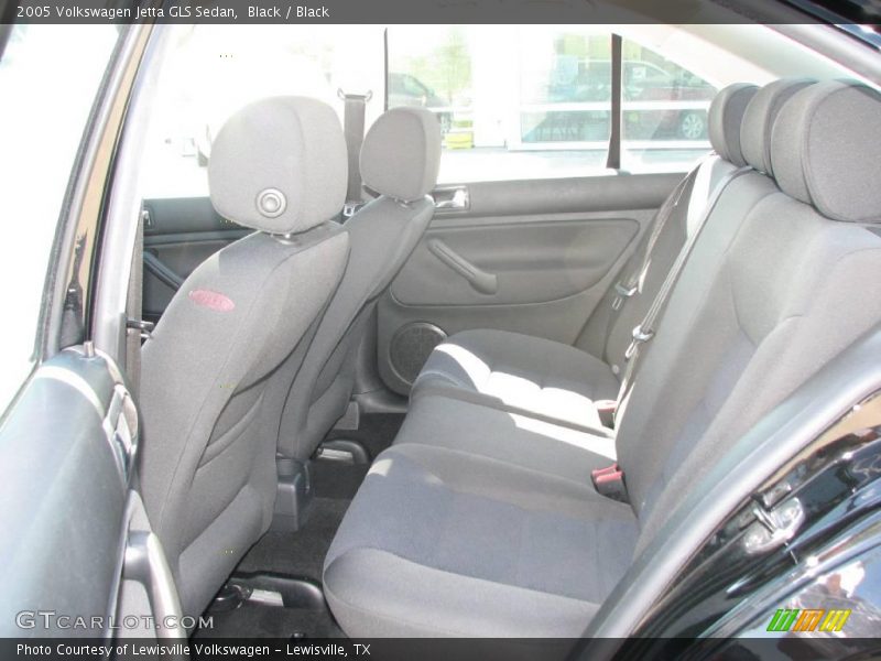 Black / Black 2005 Volkswagen Jetta GLS Sedan