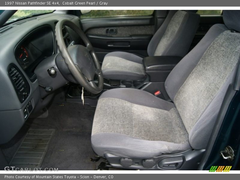 Cobalt Green Pearl / Gray 1997 Nissan Pathfinder SE 4x4