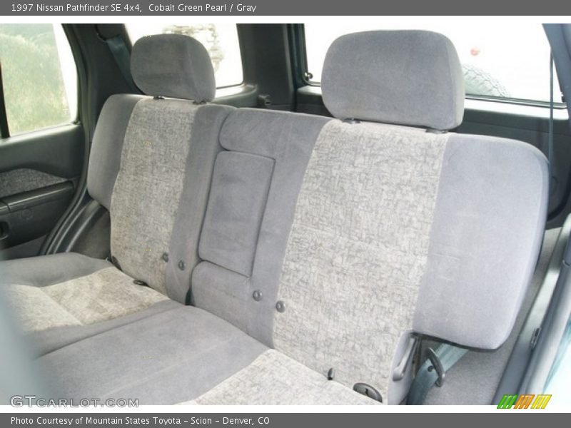 Cobalt Green Pearl / Gray 1997 Nissan Pathfinder SE 4x4