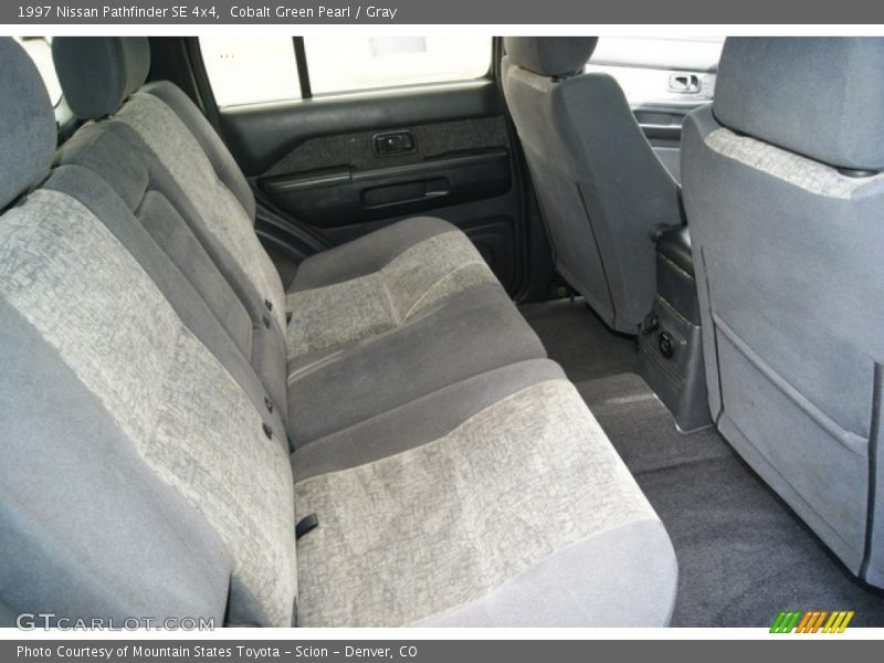 Cobalt Green Pearl / Gray 1997 Nissan Pathfinder SE 4x4