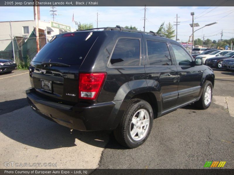 Black / Khaki 2005 Jeep Grand Cherokee Laredo 4x4