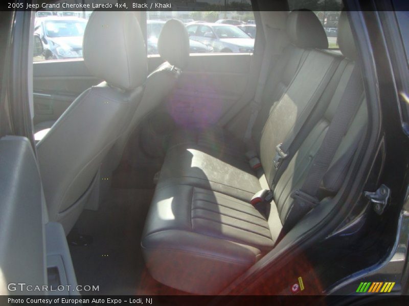 Black / Khaki 2005 Jeep Grand Cherokee Laredo 4x4