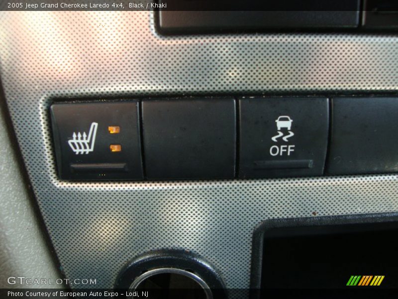 Black / Khaki 2005 Jeep Grand Cherokee Laredo 4x4