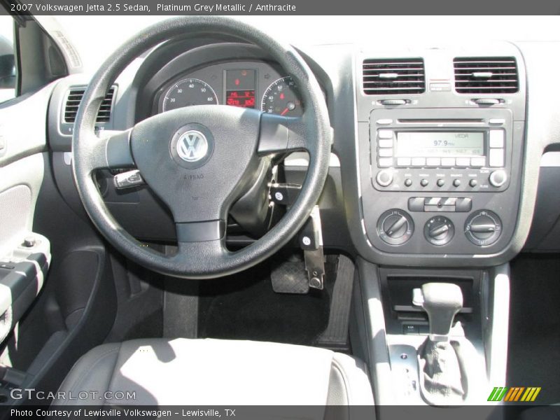 Platinum Grey Metallic / Anthracite 2007 Volkswagen Jetta 2.5 Sedan