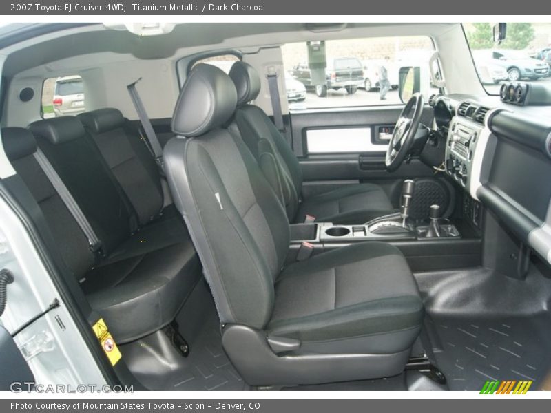 Titanium Metallic / Dark Charcoal 2007 Toyota FJ Cruiser 4WD