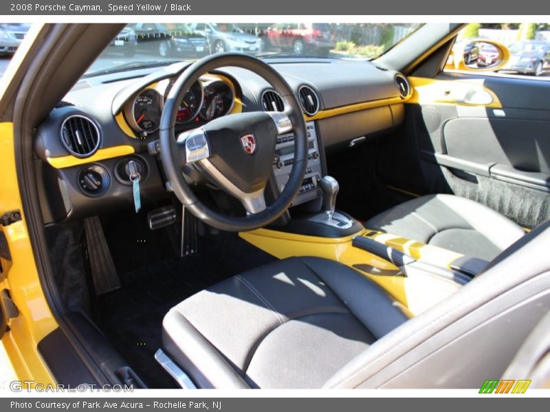 Dashboard of 2008 Cayman 