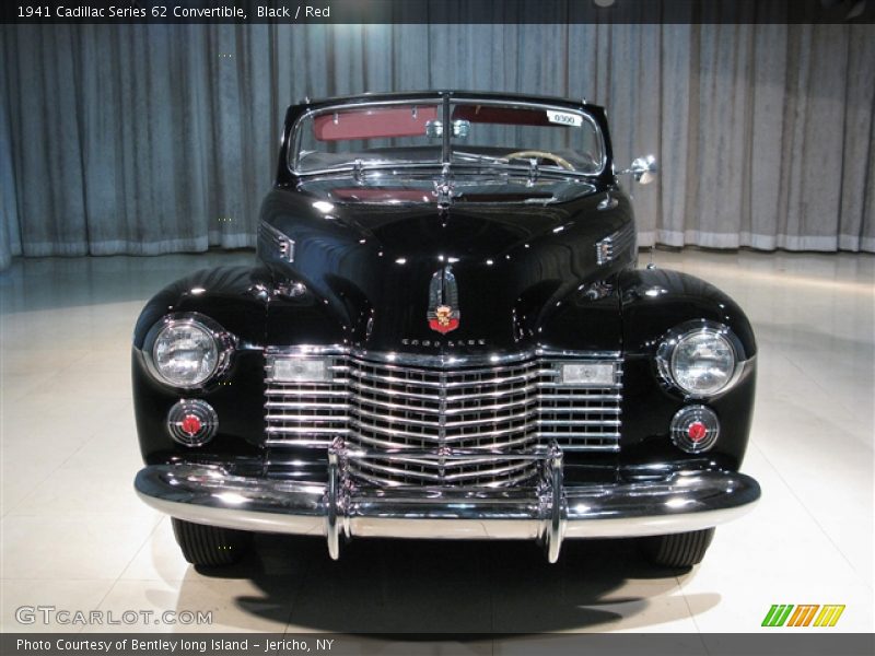 Black / Red 1941 Cadillac Series 62 Convertible