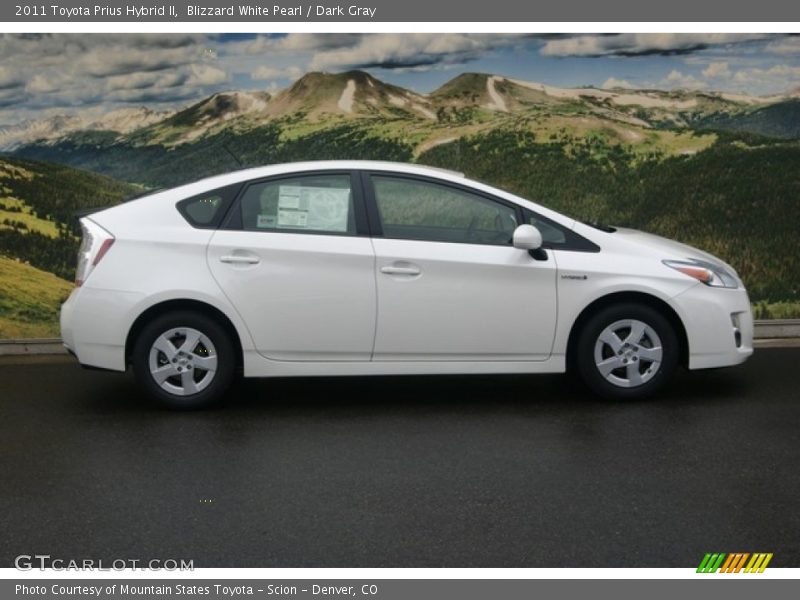Blizzard White Pearl / Dark Gray 2011 Toyota Prius Hybrid II