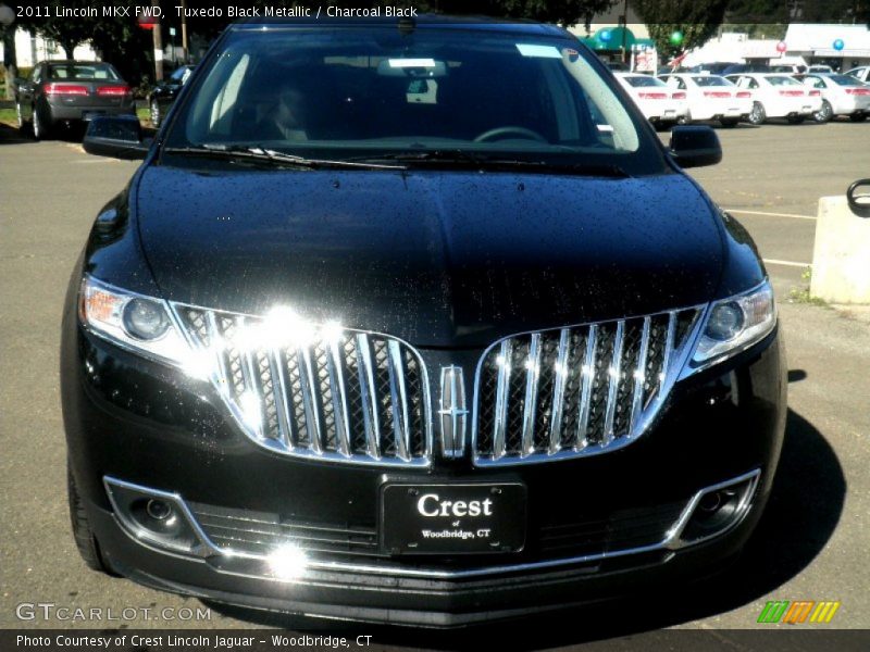 Tuxedo Black Metallic / Charcoal Black 2011 Lincoln MKX FWD