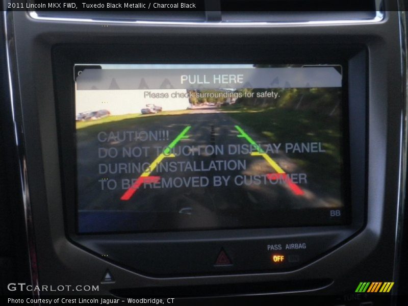 Tuxedo Black Metallic / Charcoal Black 2011 Lincoln MKX FWD