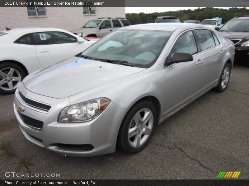 Front 3/4 View of 2011 Malibu LS