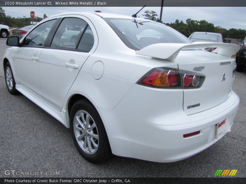 Wicked White Metallic / Black 2010 Mitsubishi Lancer ES
