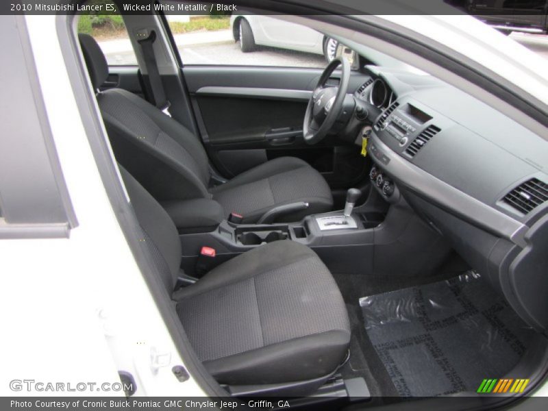 Wicked White Metallic / Black 2010 Mitsubishi Lancer ES