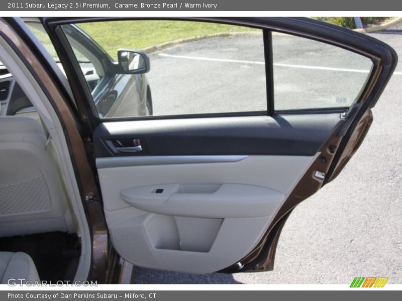 Caramel Bronze Pearl / Warm Ivory 2011 Subaru Legacy 2.5i Premium