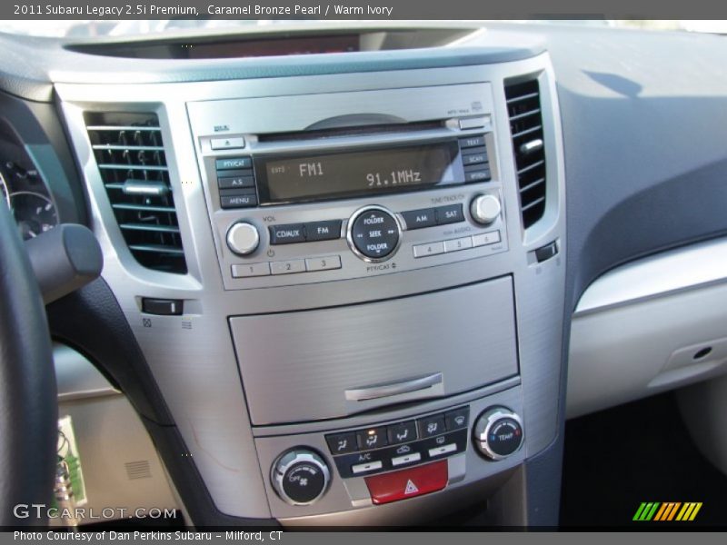 Caramel Bronze Pearl / Warm Ivory 2011 Subaru Legacy 2.5i Premium