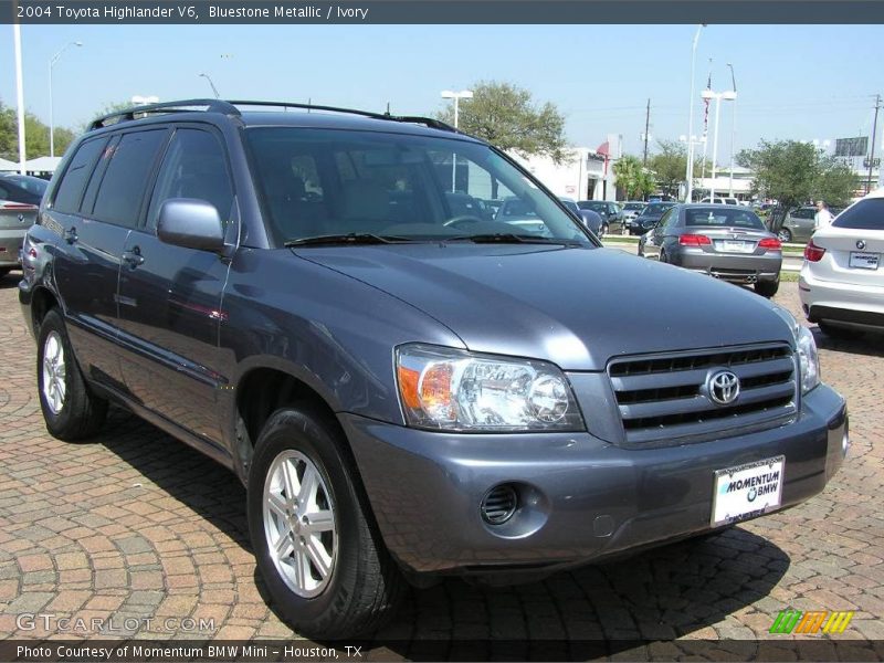 Bluestone Metallic / Ivory 2004 Toyota Highlander V6