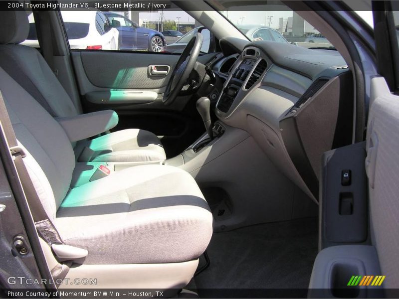 Bluestone Metallic / Ivory 2004 Toyota Highlander V6