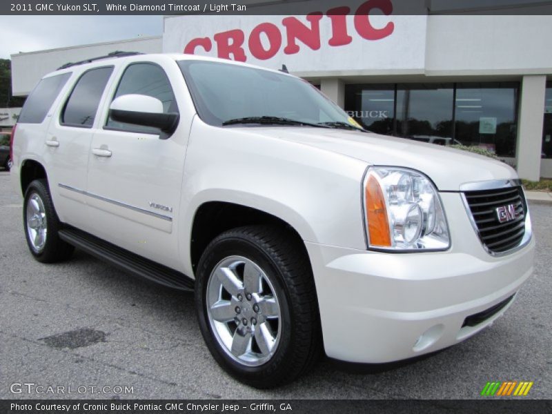 White Diamond Tintcoat / Light Tan 2011 GMC Yukon SLT