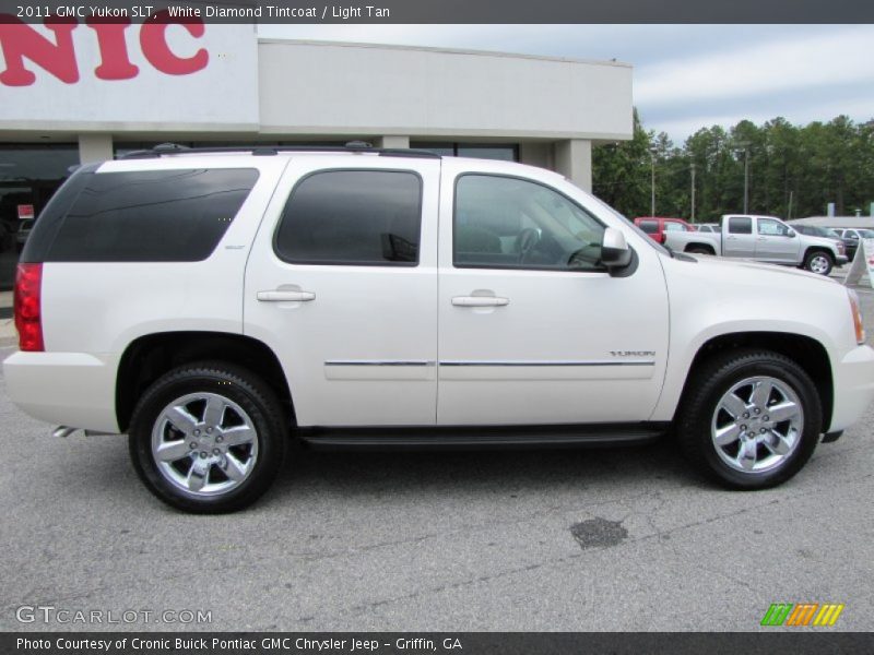 White Diamond Tintcoat / Light Tan 2011 GMC Yukon SLT