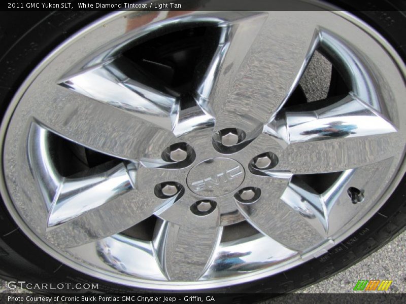 White Diamond Tintcoat / Light Tan 2011 GMC Yukon SLT