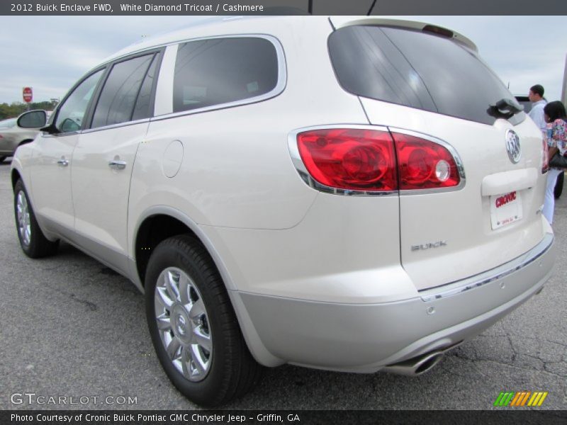 White Diamond Tricoat / Cashmere 2012 Buick Enclave FWD