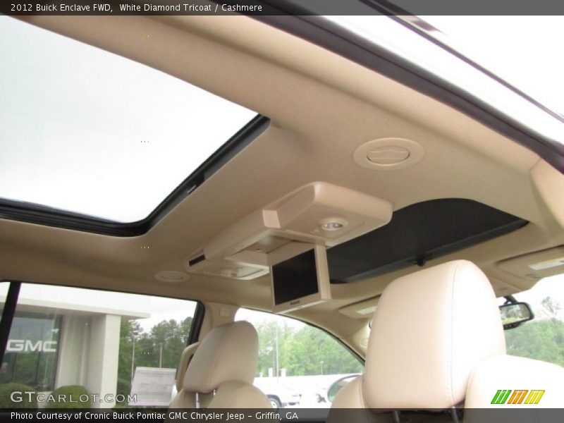 White Diamond Tricoat / Cashmere 2012 Buick Enclave FWD