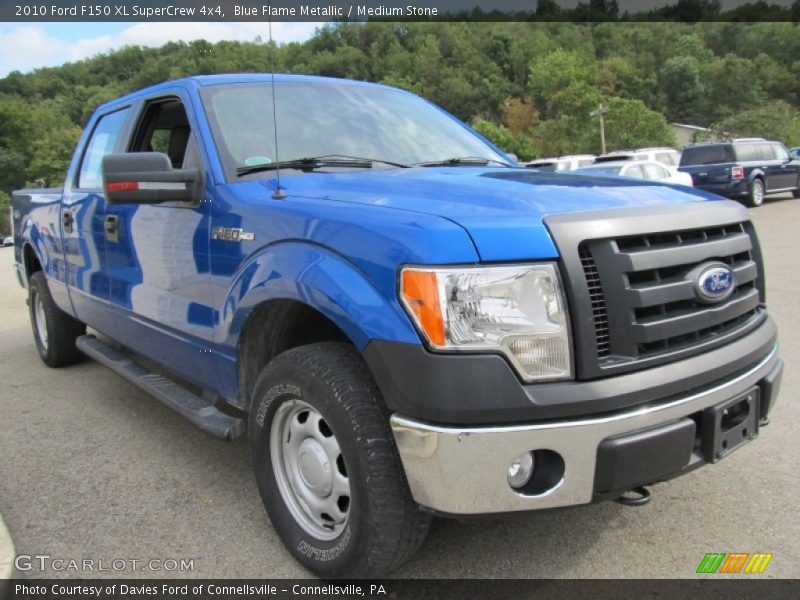 Front 3/4 View of 2010 F150 XL SuperCrew 4x4