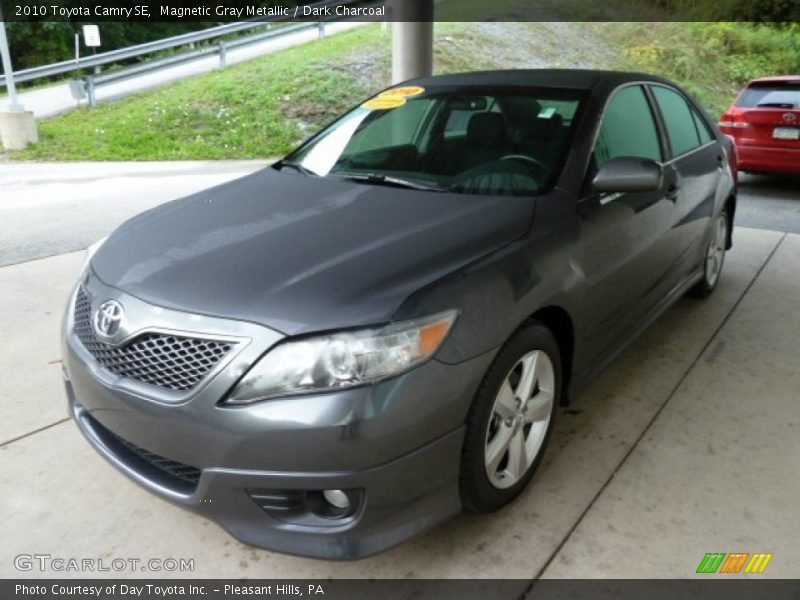 Magnetic Gray Metallic / Dark Charcoal 2010 Toyota Camry SE